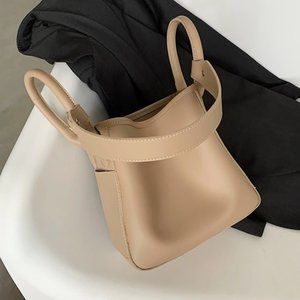 Bucket Tote Bag ✨